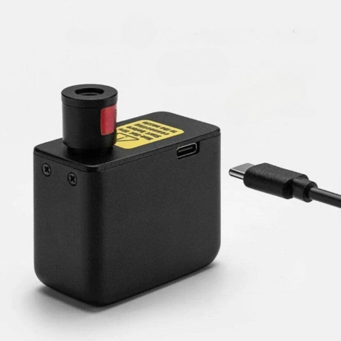 Mini Ilmakompressori – Nopeaa Täyttöä Kaikille Matkoillesi