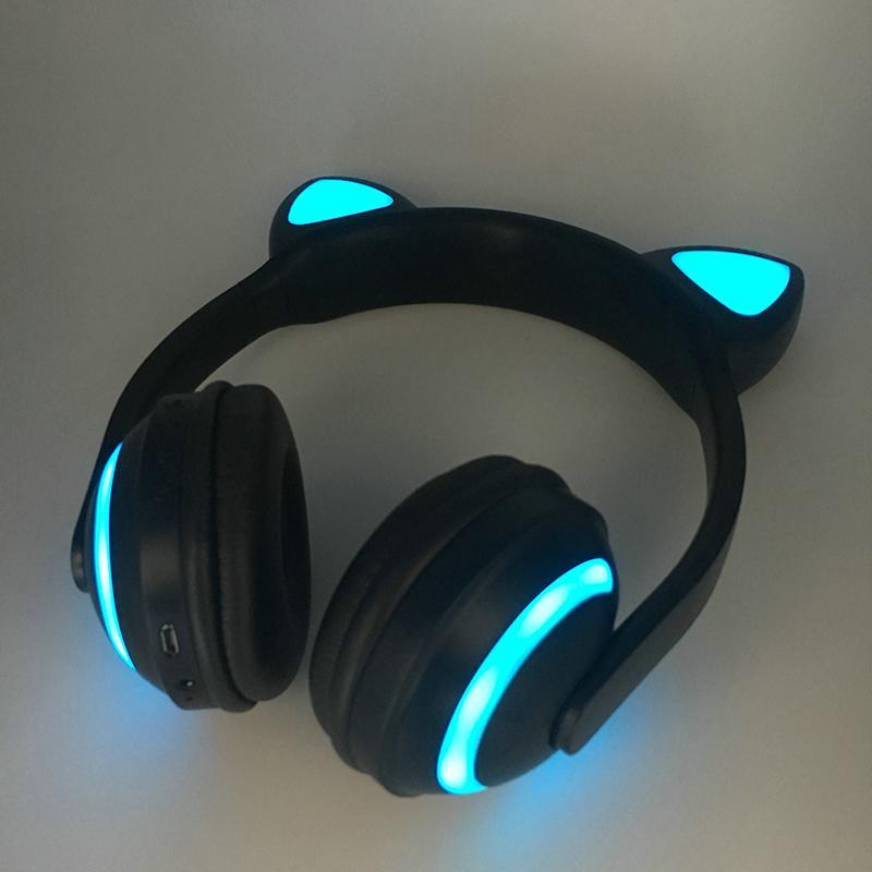 Cuffie Bluetooth luminose per orecchie di gatto - Ascolto confortevole e stile originale