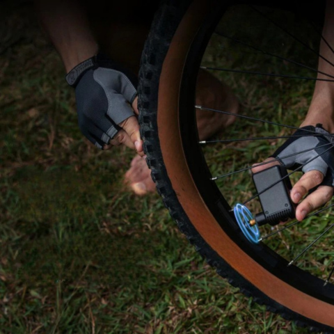 Pompe Électrique Portable Vélo — Puissante & Compacte